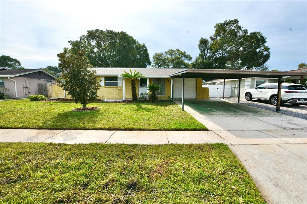 7911 WOODVINE CIRCLE TAMPA, FL 33615