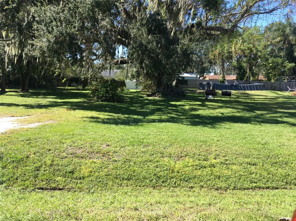 2607 4TH AVENUE E PALMETTO, FL 34221