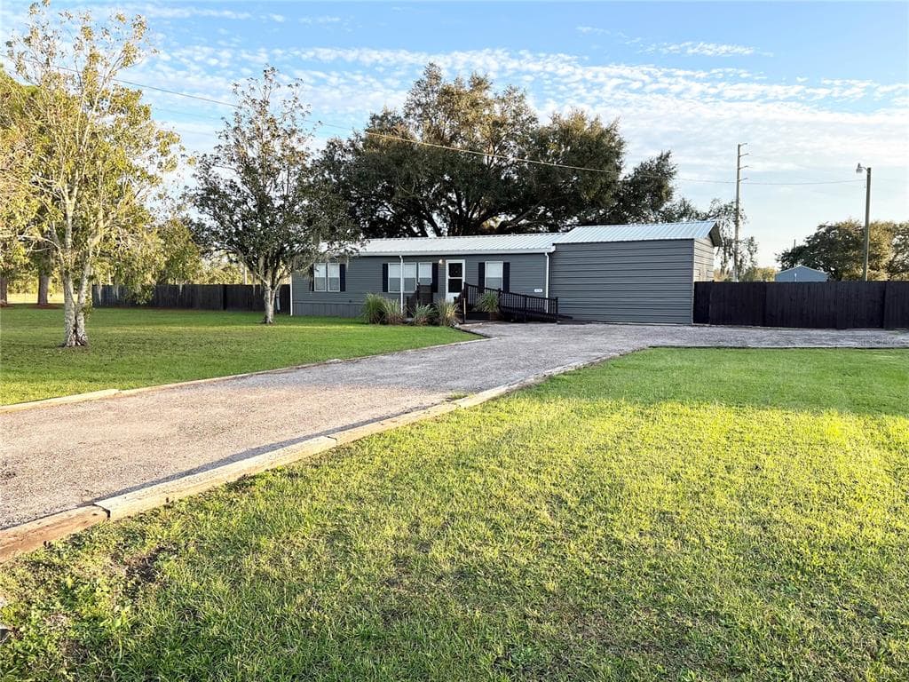 31110 JACANA DRIVE WESLEY CHAPEL, FL 33545