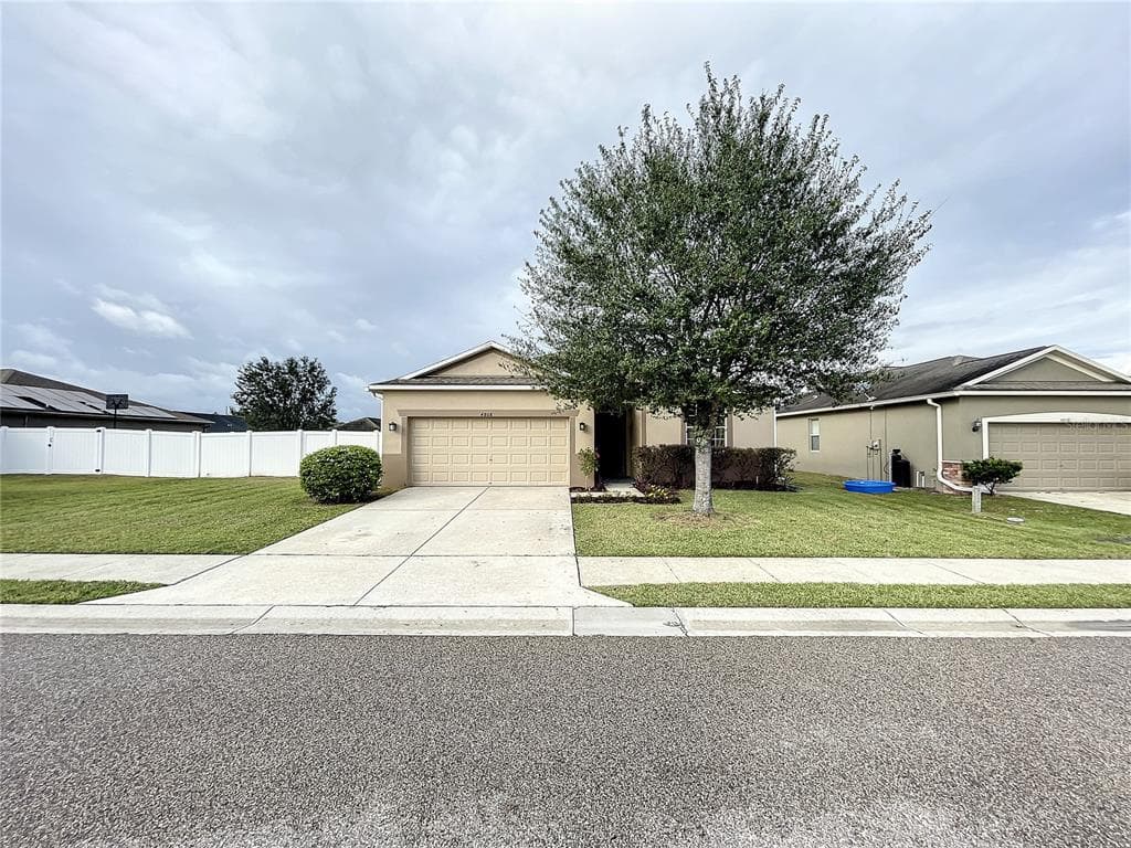4808 HICKORY STREAM LANE MULBERRY, FL 33860