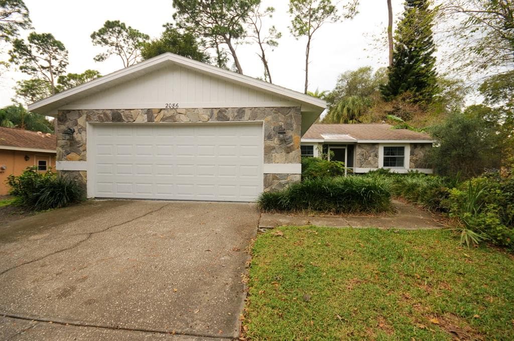 2086 GARY COURT PALM HARBOR, FL 34683