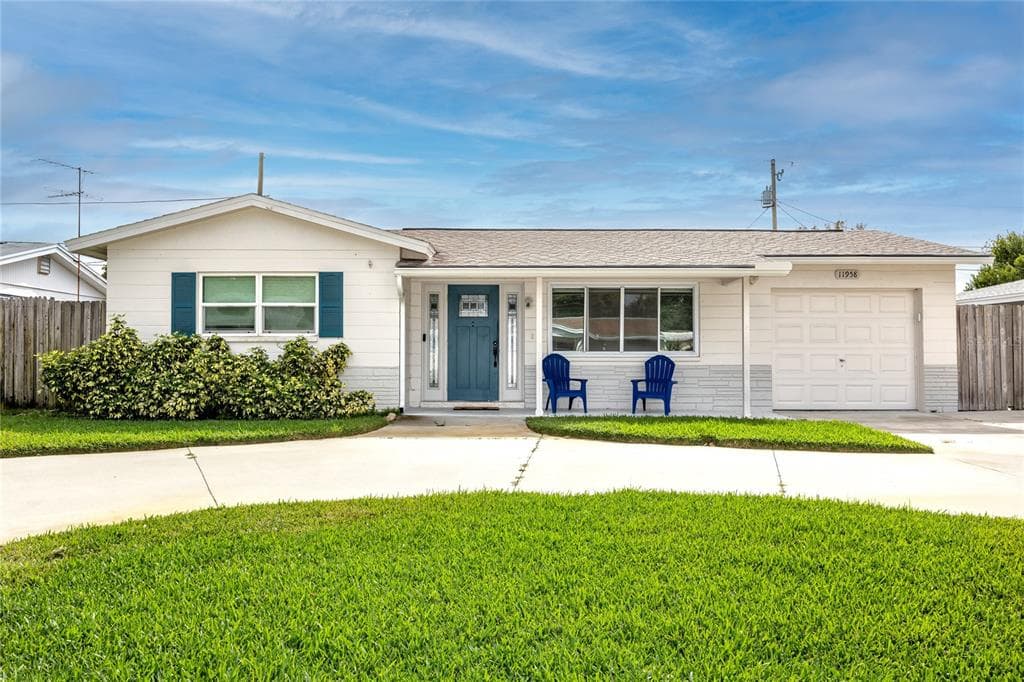 11958 82ND AVENUE SEMINOLE, FL 33772