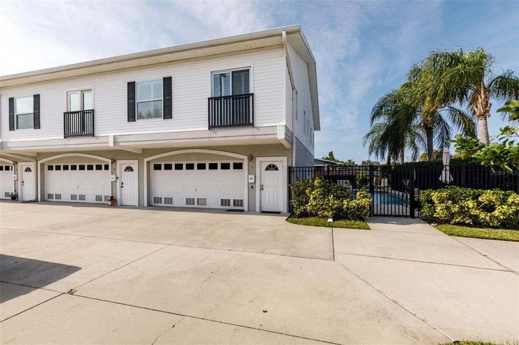 8912 BLIND PASS ROAD UNIT 8912 ST PETE BEACH, FL 33706