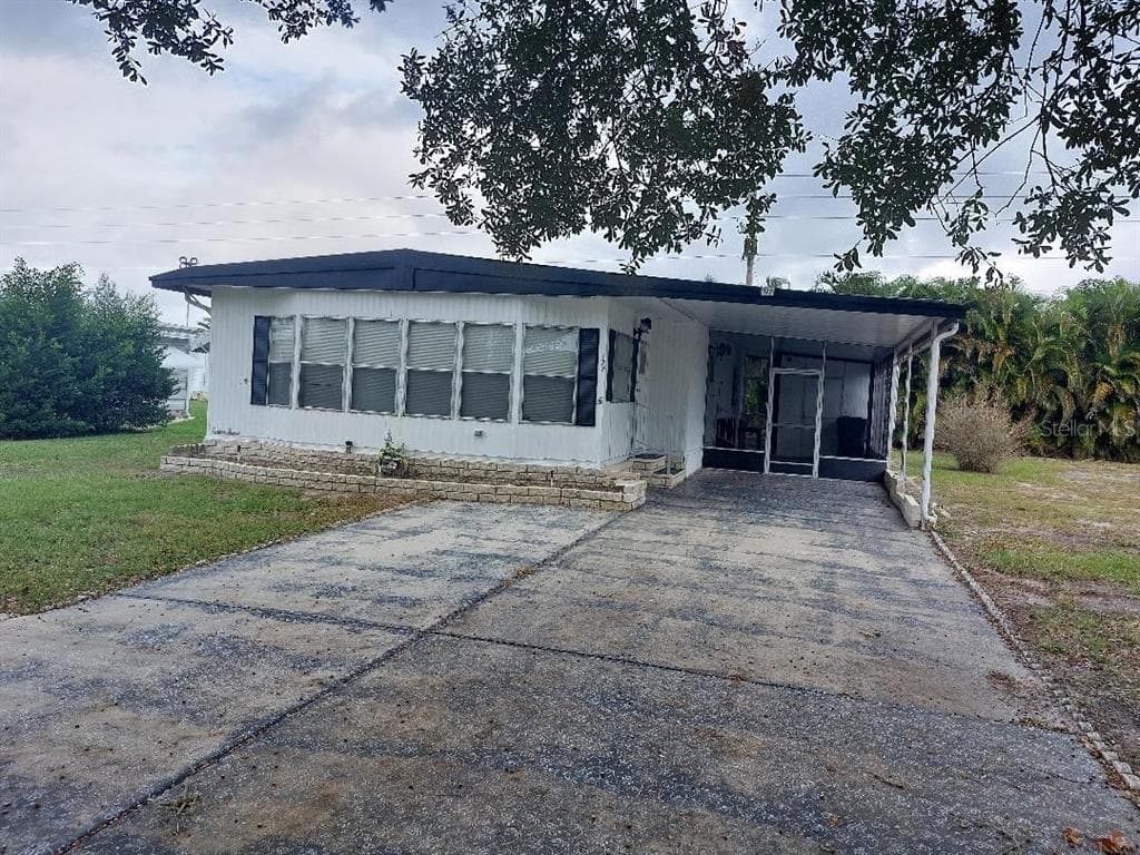 177 LAKE TARPON DRIVE UNIT 33 PALM HARBOR, FL 34684