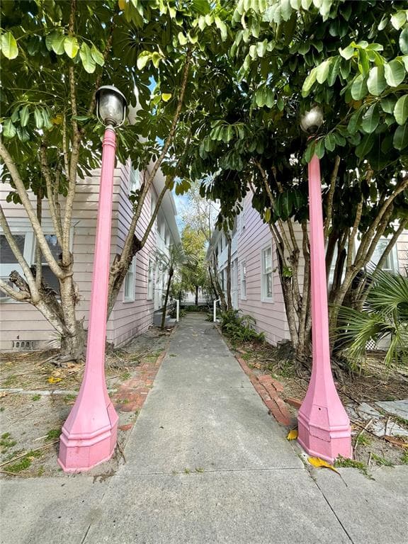 1153 34TH AVENUE N UNIT 5 ST PETERSBURG, FL 33704