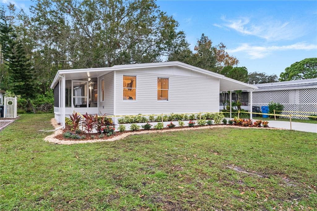 8816 SHELDON WEST DRIVE TAMPA, FL 33626
