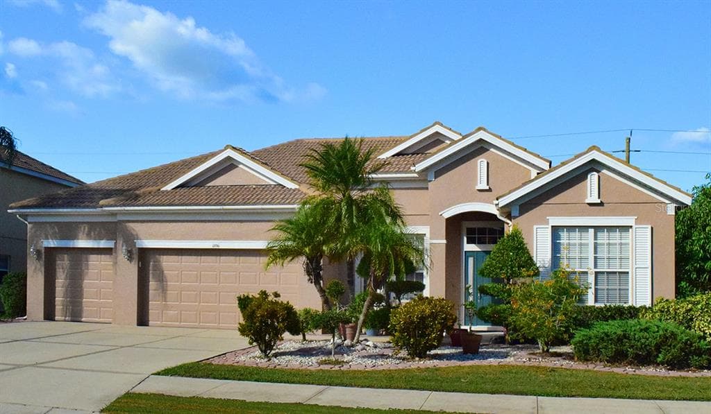 1106 FRASER PINE BOULEVARD SARASOTA, FL 34240