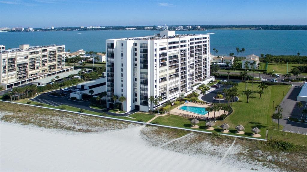 1460 GULF BOULEVARD UNIT 306 CLEARWATER, FL 33767