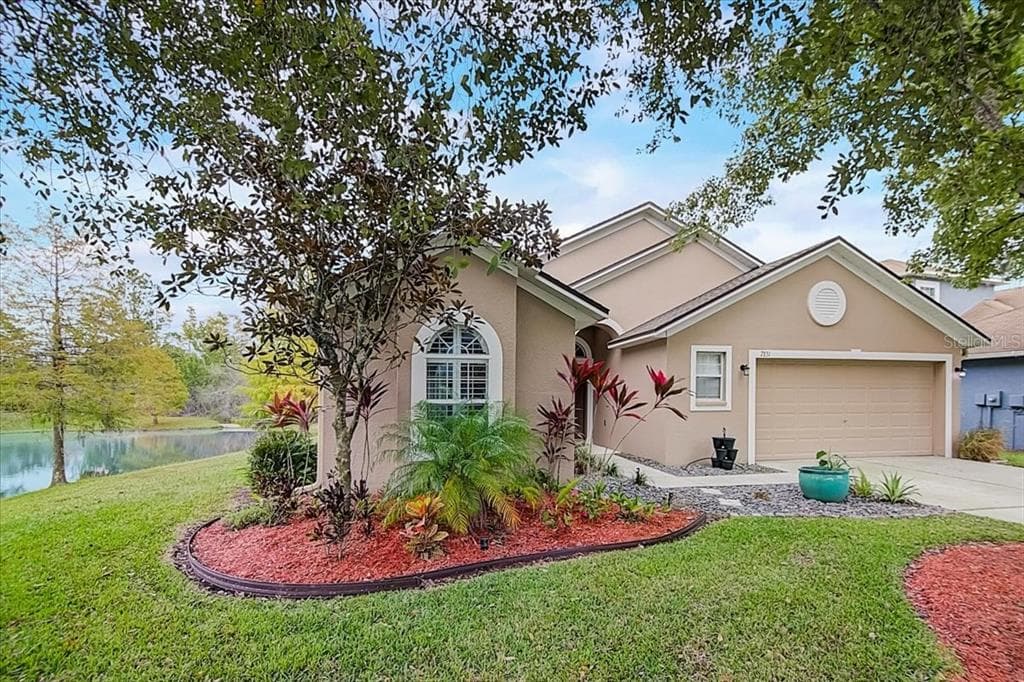 7831 STONELEIGH DRIVE