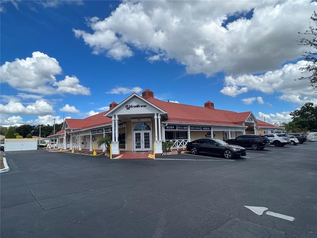1001 N MACDILL AVENUE TAMPA, FL 33607