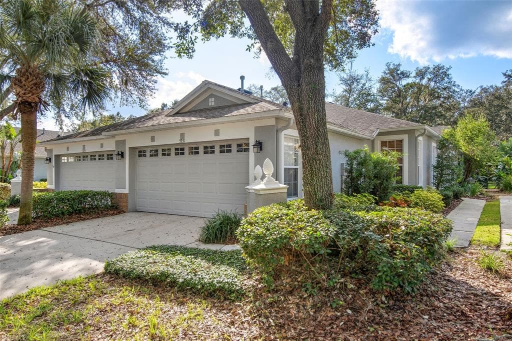 5931 SANDHILL RIDGE DRIVE LITHIA, FL 33547