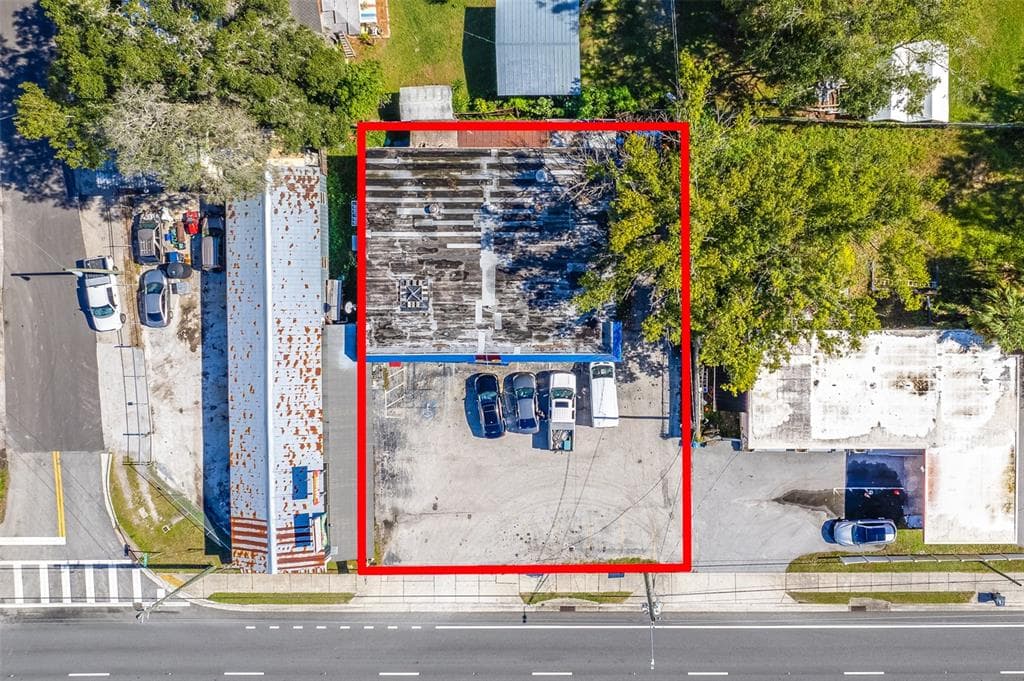 19017 N US HIGHWAY 41 LUTZ, FL 33549