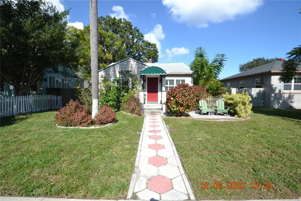 3021 6TH AVENUE N ST PETERSBURG, FL 33713