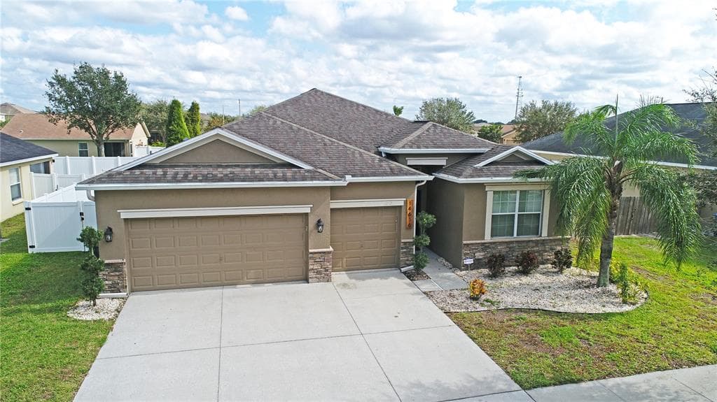 14616 RANNOCH MOOR PLACE WIMAUMA, FL 33598