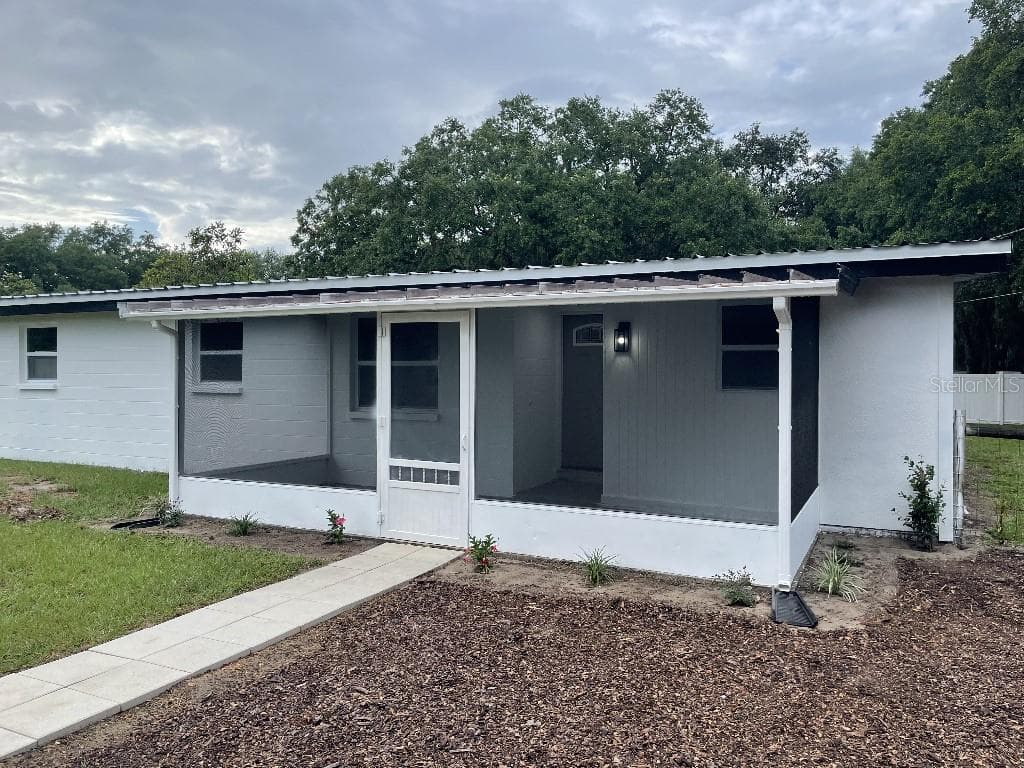 410 E TERRACE DRIVE PLANT CITY, FL 33563