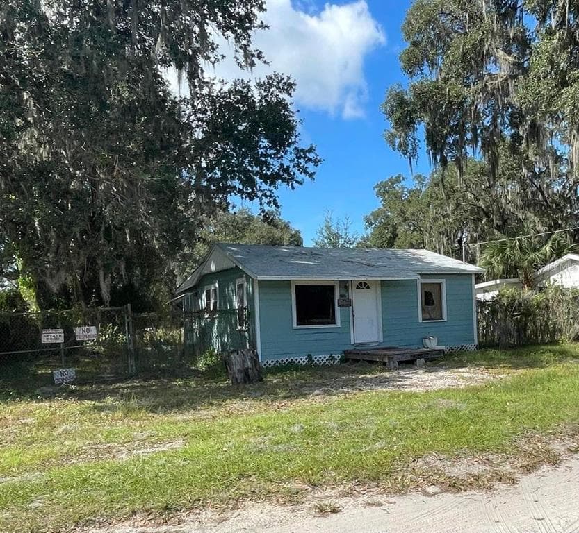 1737 PARTRIDGE BOULEVARD ZEPHYRHILLS, FL 33540