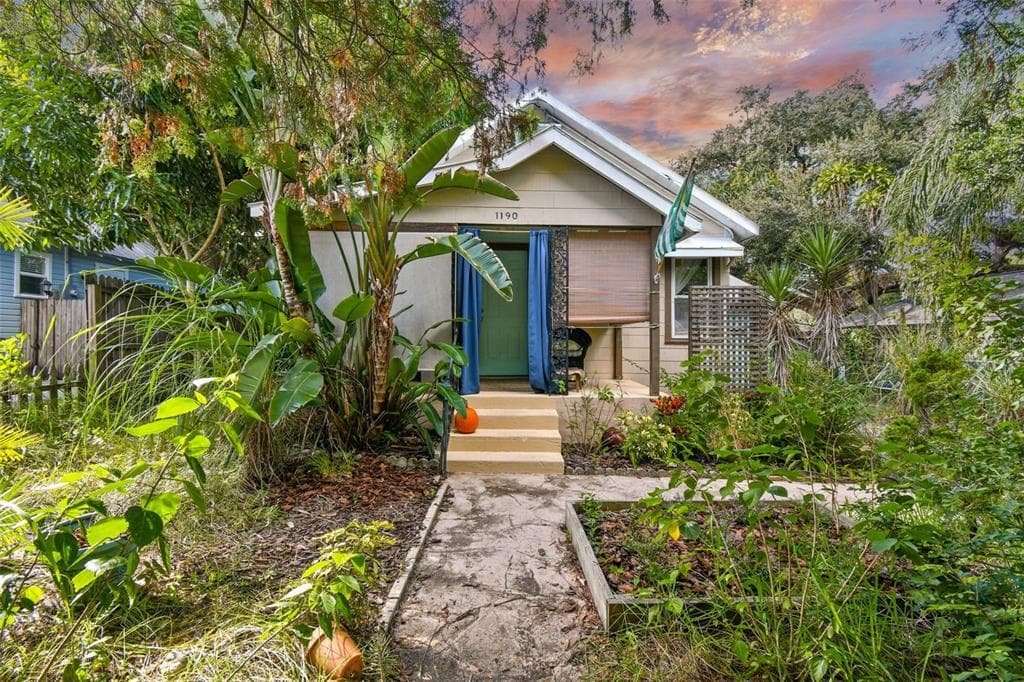 1190 BASS BOULEVARD DUNEDIN, FL 34698