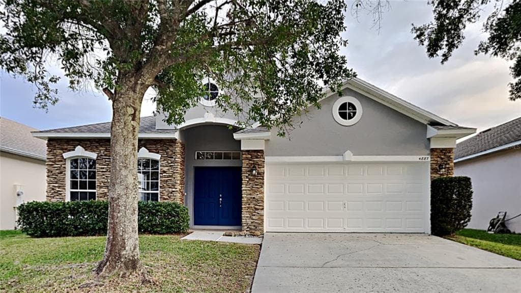 4887 ADAIR OAK DRIVE ORLANDO, FL 32829