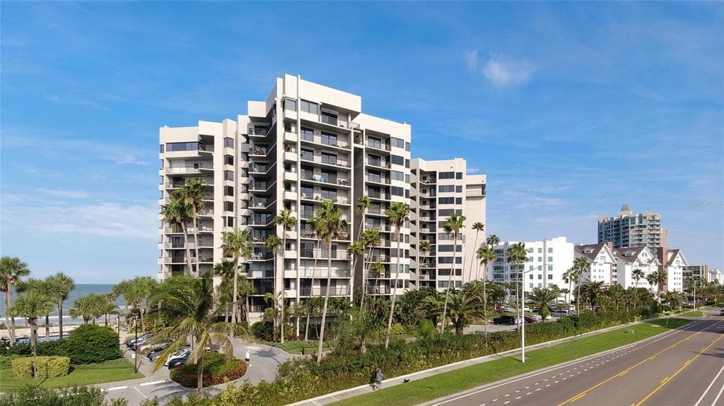 1600 GULF BOULEVARD UNIT 1011 CLEARWATER, FL 33767