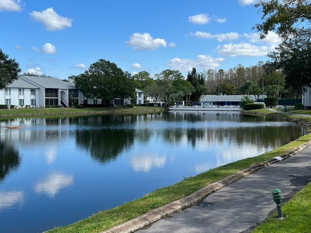 1127 PINE RIDGE CIRCLE W UNIT B1 TARPON SPRINGS, FL 34688