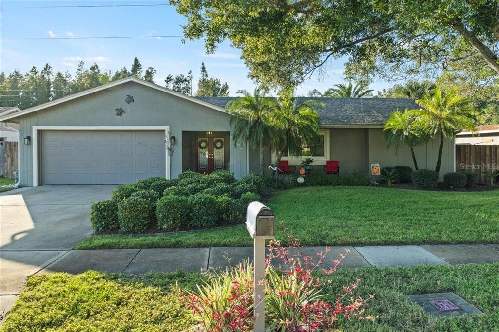 1842 DEL ROBLES DRIVE CLEARWATER, FL 33764
