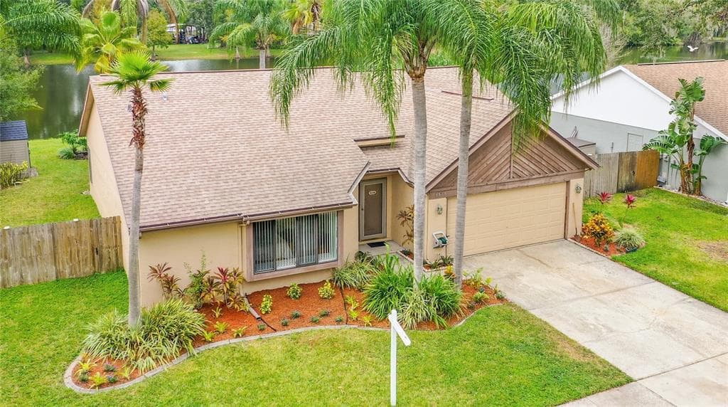 5829 SILVER MOON AVENUE TAMPA, FL 33625