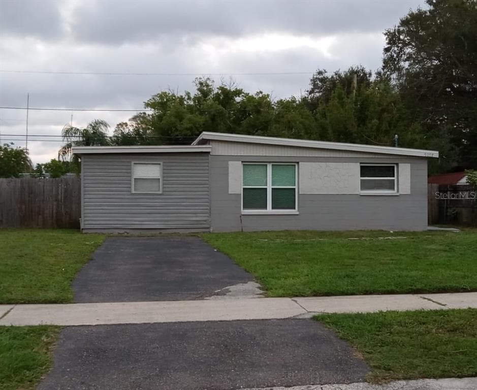 9297 84TH STREET SEMINOLE, FL 33777