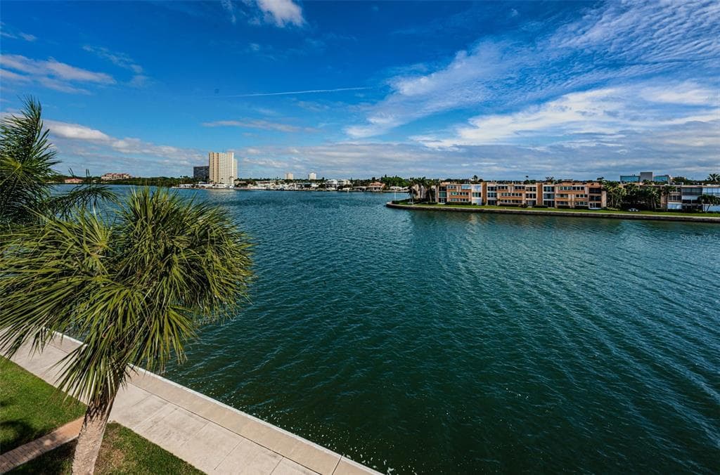 7645 SUN ISLAND DRIVE S UNIT 408 SOUTH PASADENA, FL 33707