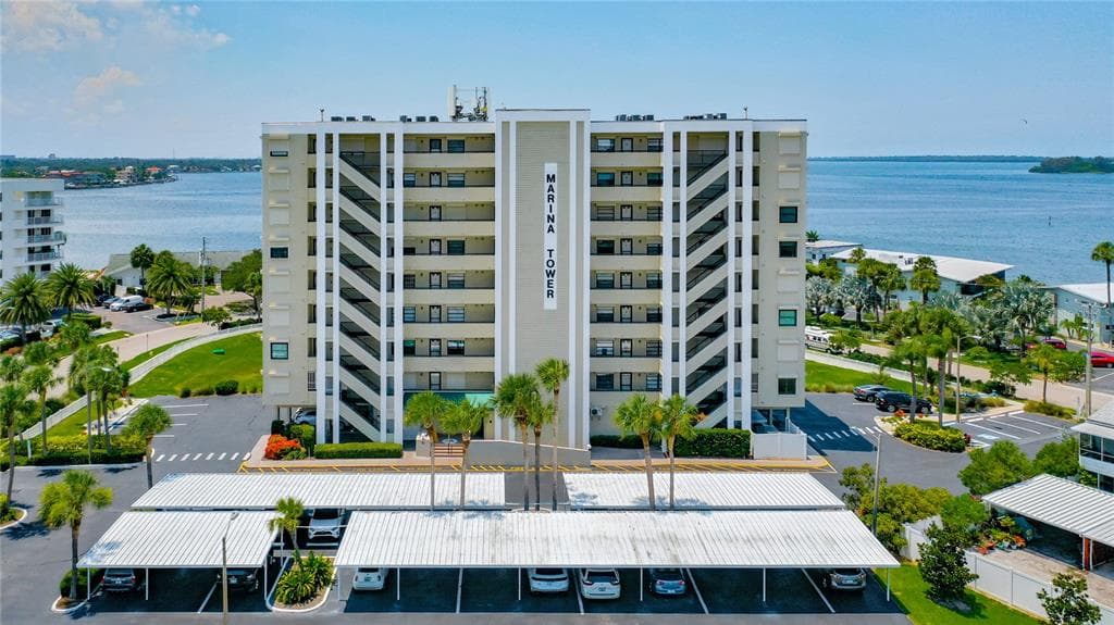 2530 GARY CIRCLE UNIT 705 DUNEDIN, FL 34698