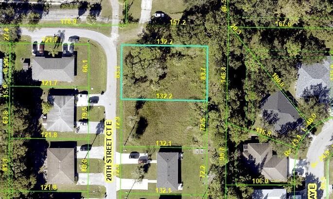 4901 20TH STREET COURT E UNIT 101 BRADENTON, FL 34203