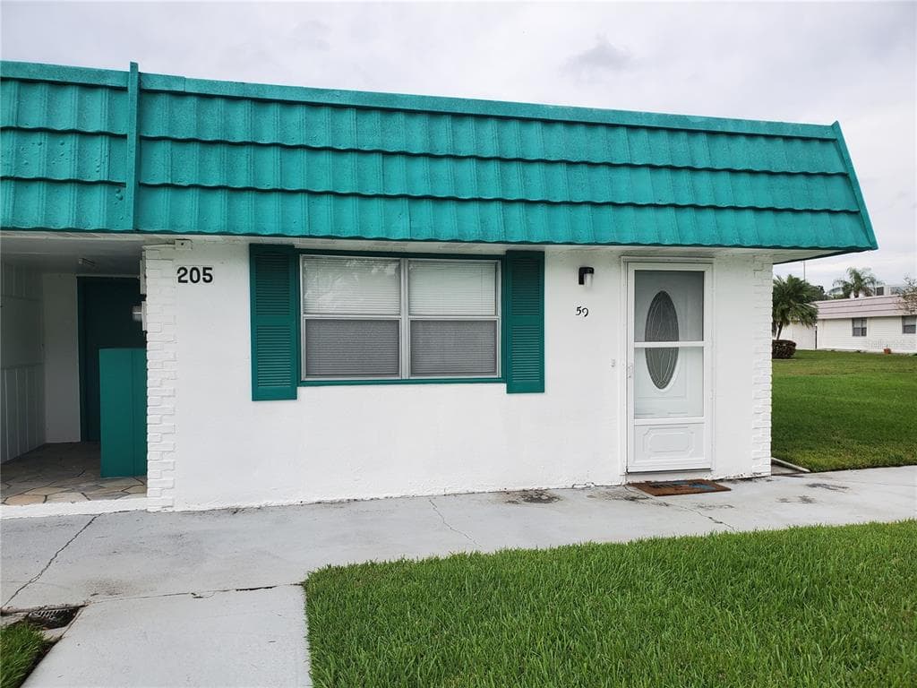 205 KINGS BOULEVARD UNIT 59 SUN CITY CENTER, FL 33573