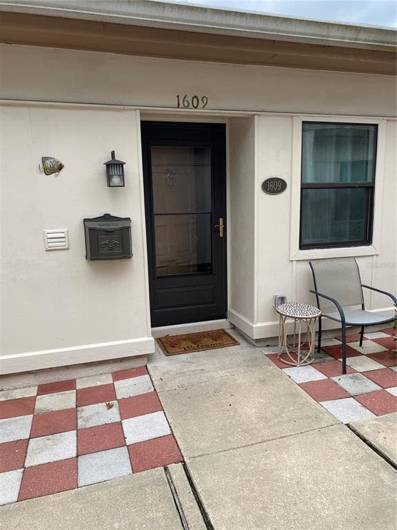 1609 MISSION HILLS BOULEVARD CLEARWATER, FL 33759