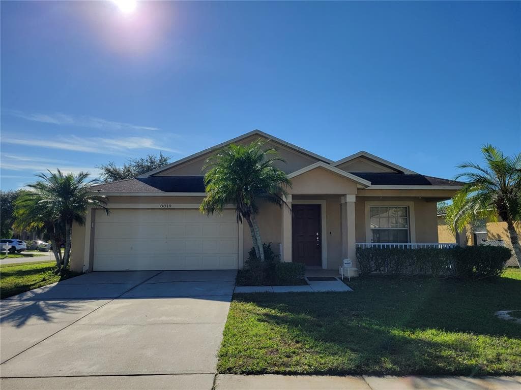 8810 SEA ISLAND WAY TAMPA, FL 33635