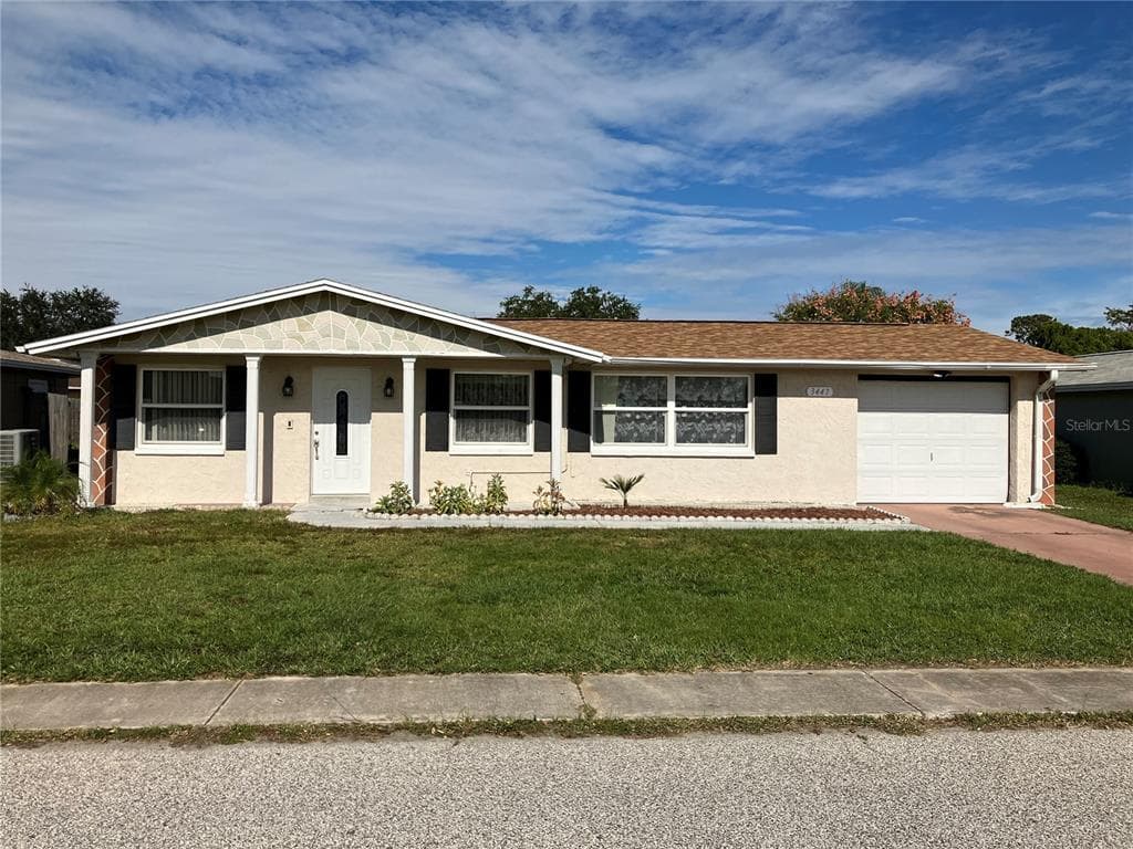 3447 SEFFNER DRIVE HOLIDAY, FL 34691