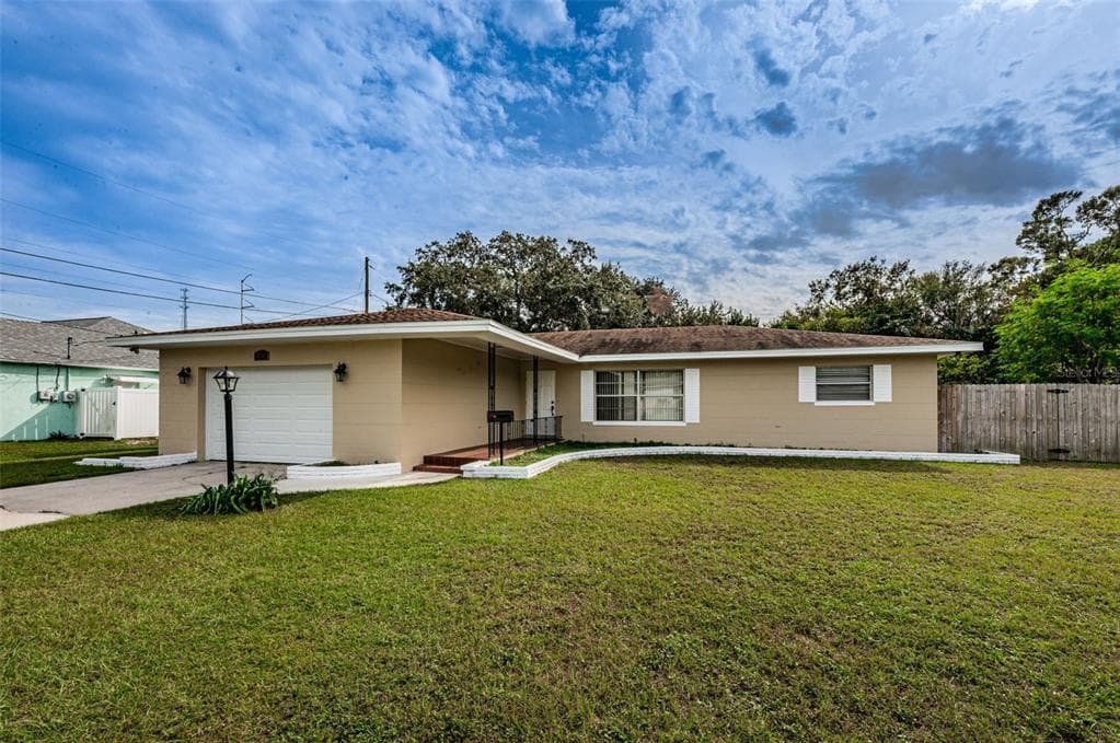 2838 28TH AVENUE N ST PETERSBURG, FL 33713