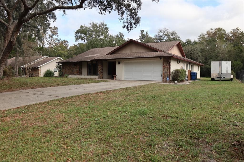 2343 WOODBEND CIRCLE NEW PORT RICHEY, FL 34655