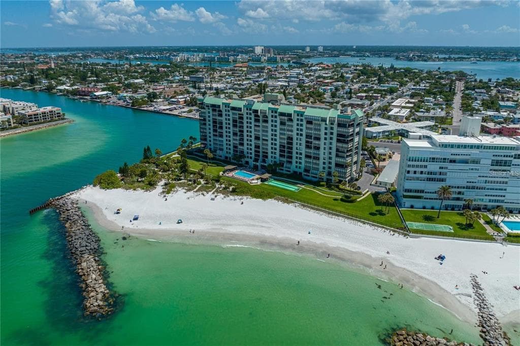 7100 SUNSET WAY UNIT 1005 ST PETE BEACH, FL 33706