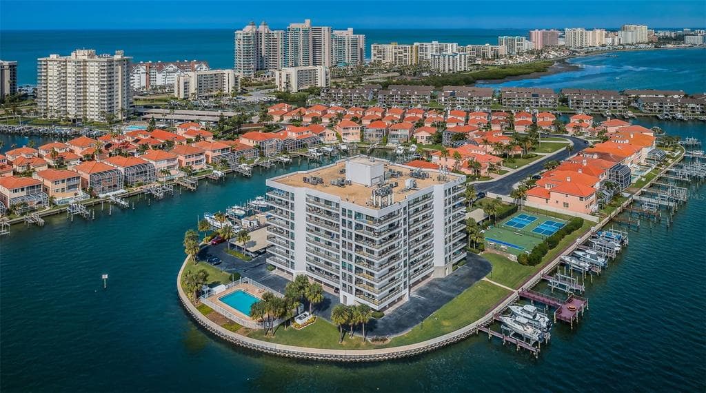 240 SAND KEY ESTATES DRIVE UNIT 262
