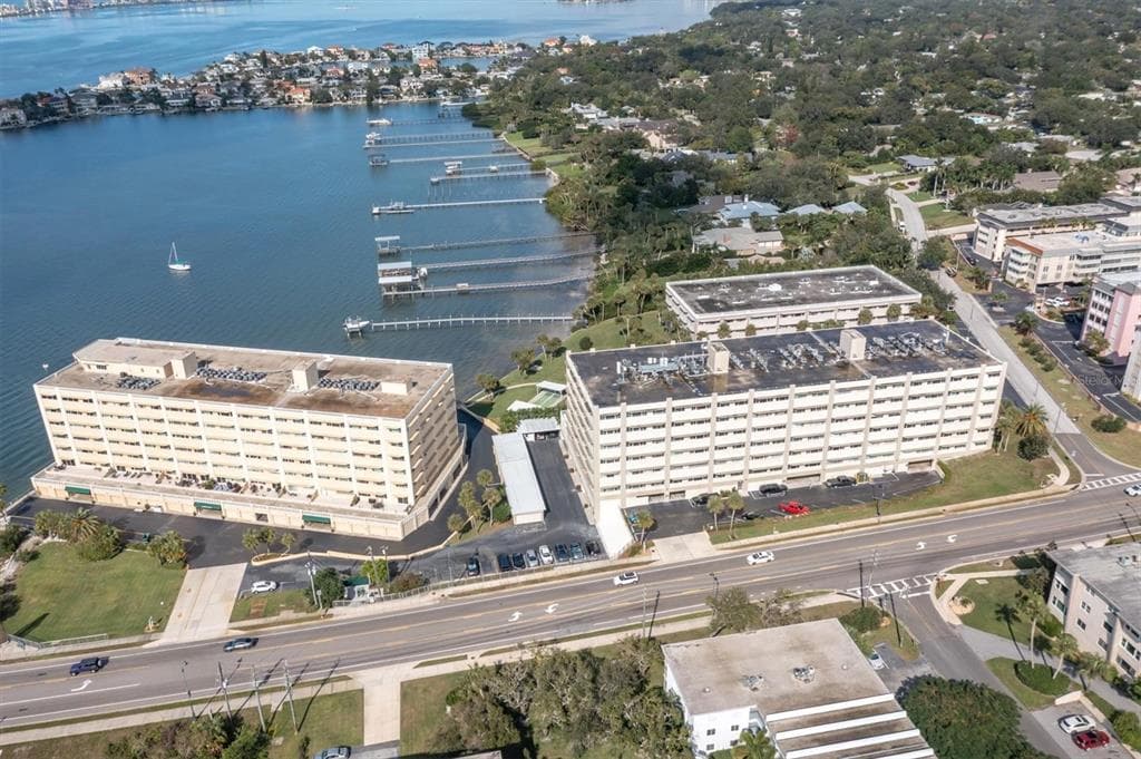 100 BLUFF VIEW DRIVE UNIT 102B BELLEAIR BLUFFS, FL 33770