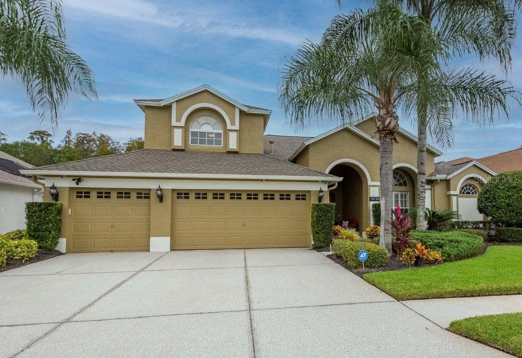 18120 ROYAL FOREST DRIVE TAMPA, FL 33647