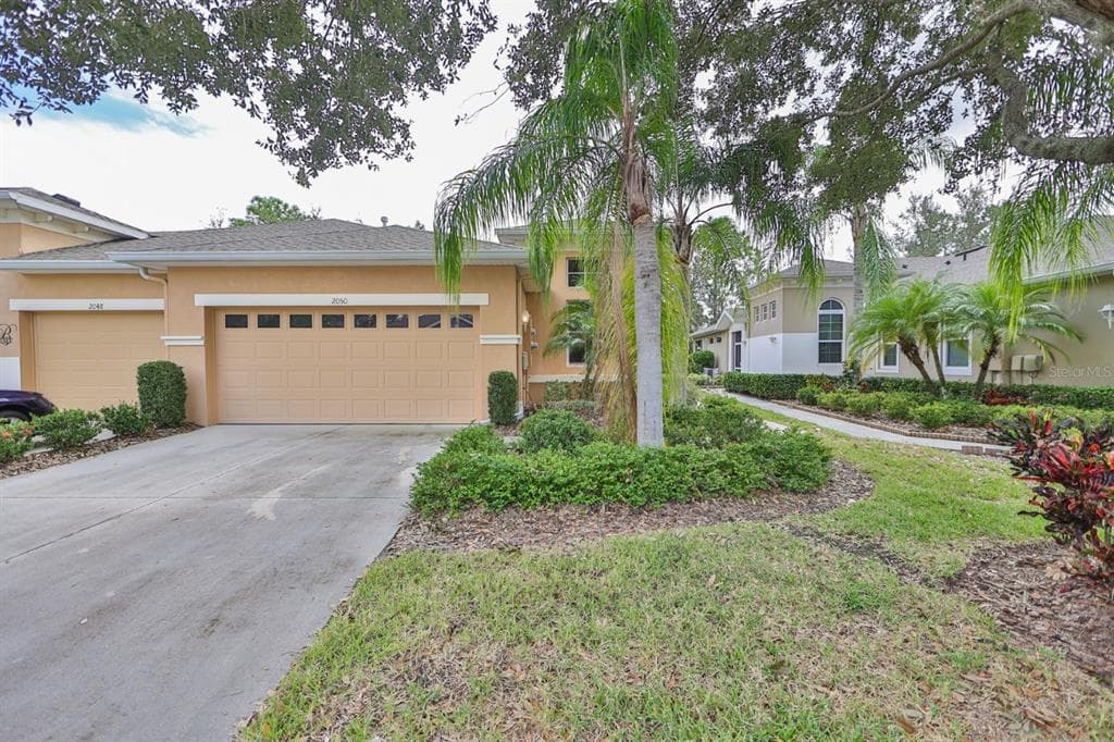 2050 SIFIELD GREENS WAY SUN CITY CENTER, FL 33573