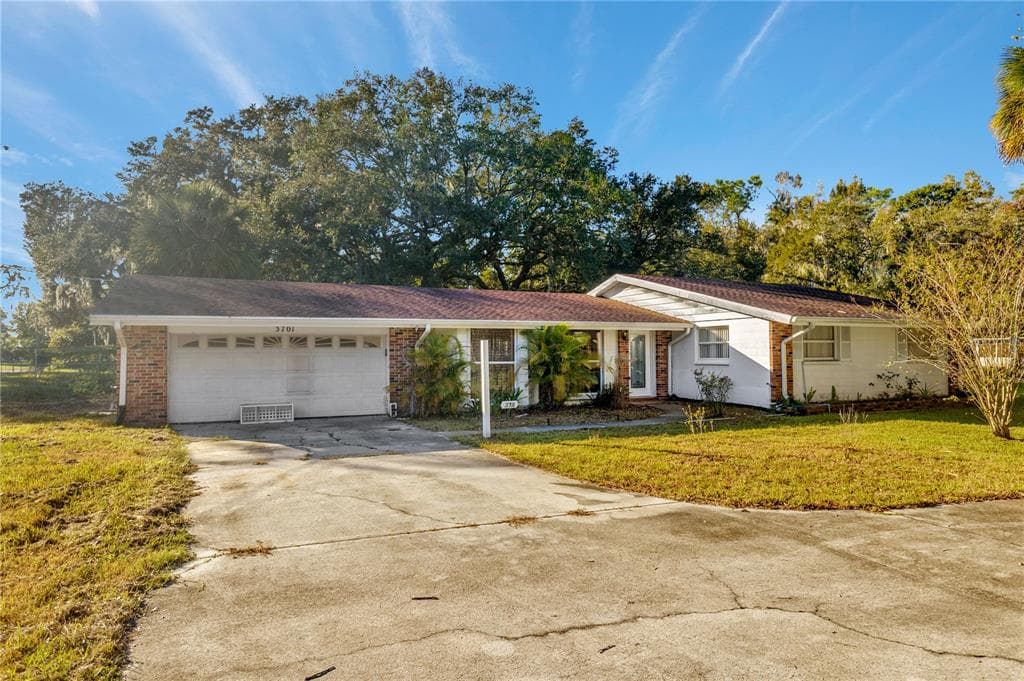 3701 OLD MULBERRY ROAD PLANT CITY, FL 33567