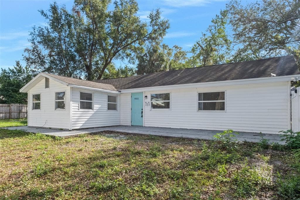 9415 N MARY AVENUE TAMPA, FL 33612