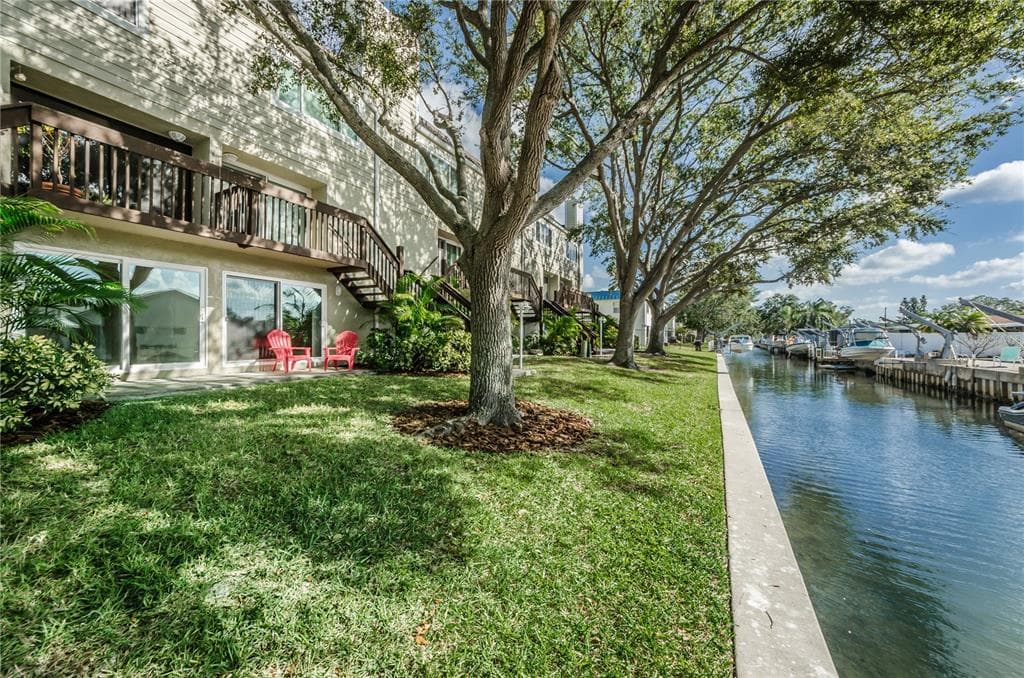 433 S PAULA DRIVE UNIT 19 DUNEDIN, FL 34698