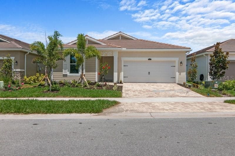 8713 SUNDANCE LOOP SARASOTA, FL 34238