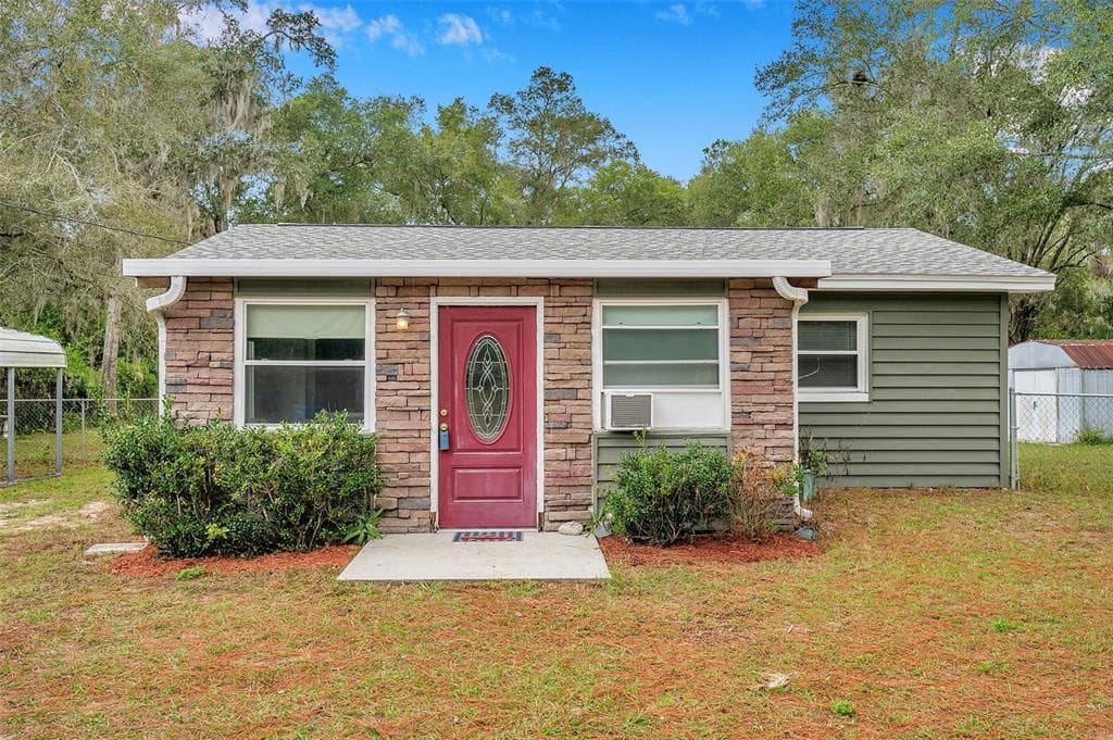 7229 CALIFORNIA STREET BROOKSVILLE, FL 34601