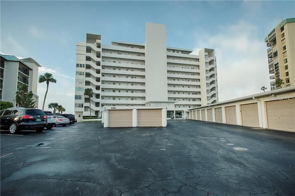 7000 BEACH PLAZA UNIT 305