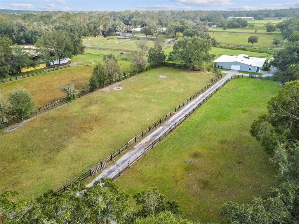 1307 E TRAPNELL ROAD PLANT CITY, FL 33566