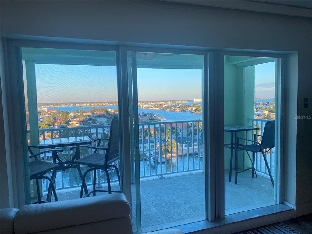420 64TH AVENUE UNIT 1004 ST PETE BEACH, FL 33706