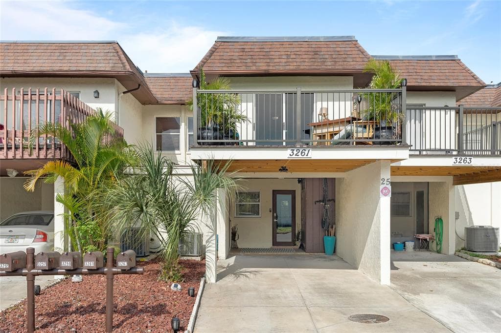 3261 RAMBLEWOOD PLACE SARASOTA, FL 34237